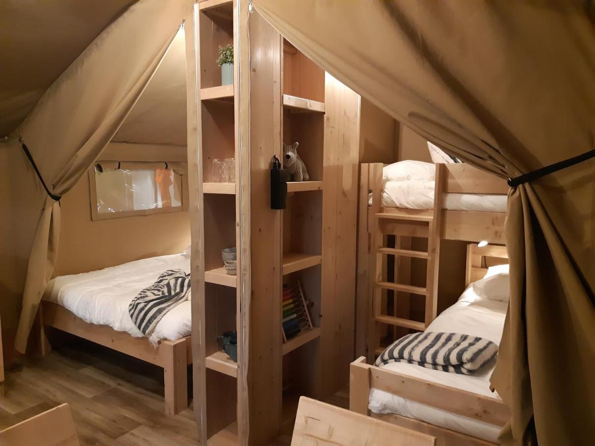 Tente Familiale Au Camping Hautoreille Bannes  Екстериор снимка