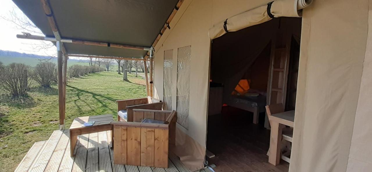 Tente Familiale Au Camping Hautoreille Bannes  Екстериор снимка