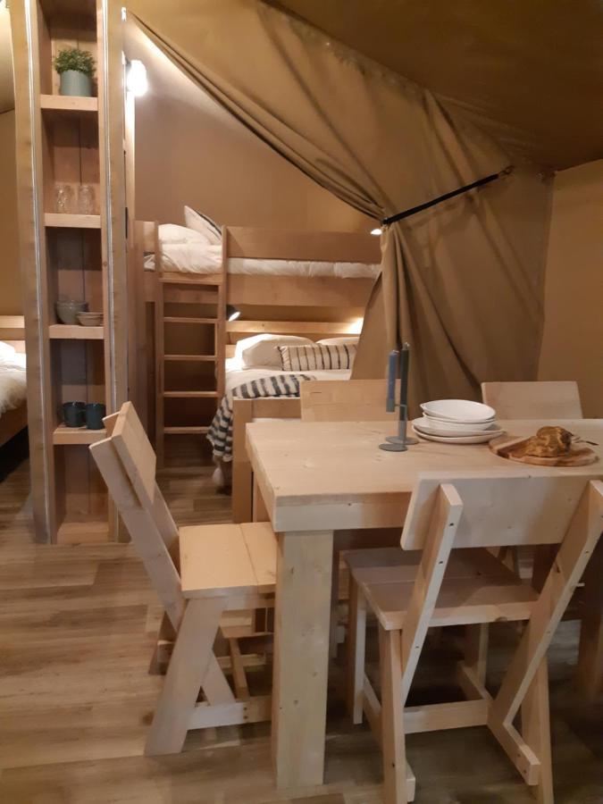 Tente Familiale Au Camping Hautoreille Bannes  Екстериор снимка